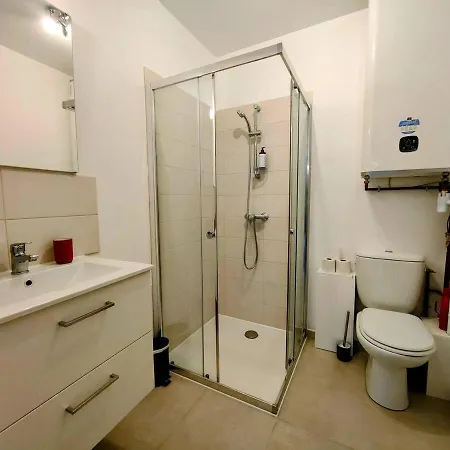 Appartement Paris IV - Sejour A Auxerre Extérieur photo